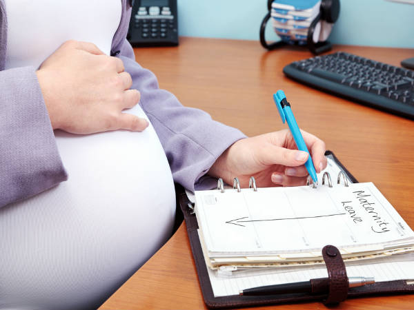 How To Prepare For Maternity Leave At Work 