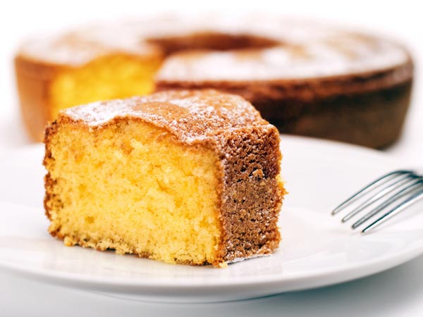 Butter Sponge Vanilla With Nuts