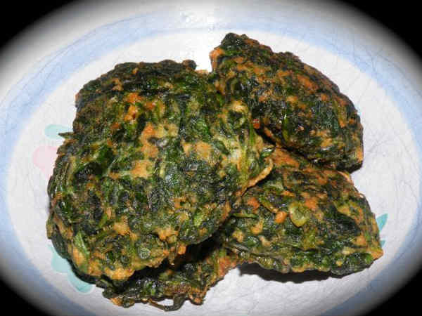 Palak Pakora: Rakhi Snack