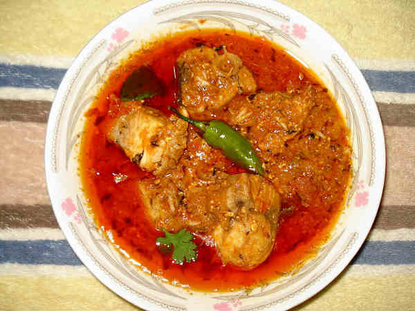 Pakistani fish curry