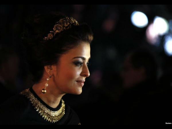 महारानी की तरह दिखती हैं ऐश्‍वर्या