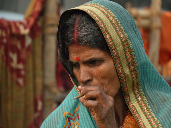 भारत में तंबाकू का बाजार बढ़ रहा है 