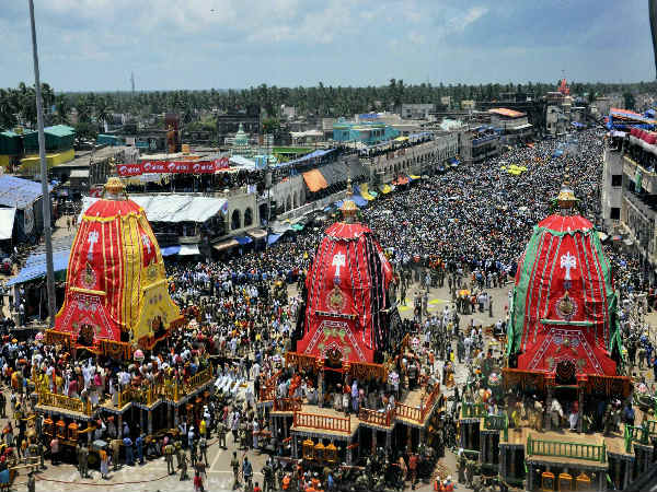 तीन खूबसूरत रथ 