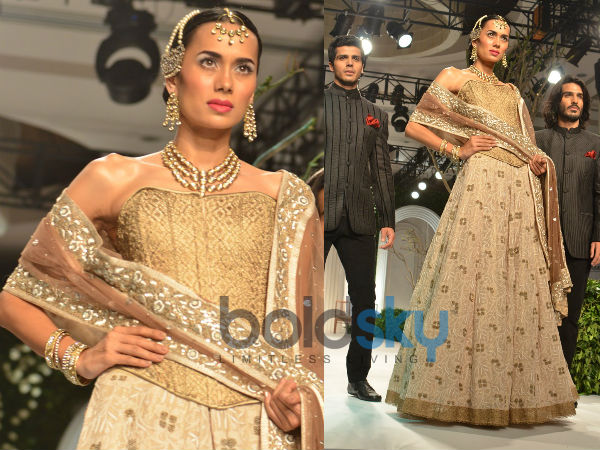 गोल्‍डन लंहगा