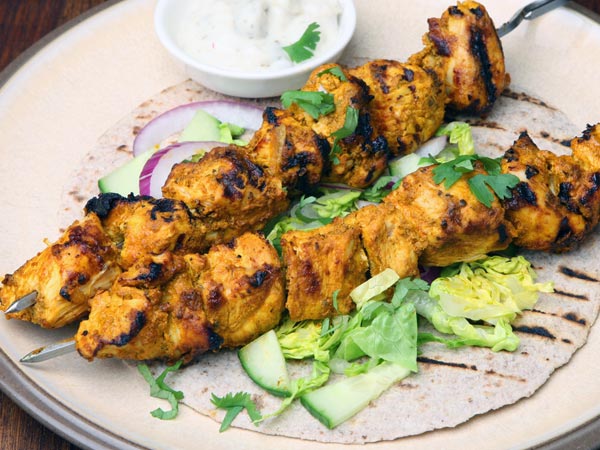 <a href=/recipes/non-veg/hariyali-chicken-kebab-recipe-003517.html target=