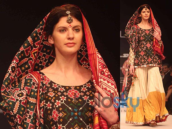 काला शरारा