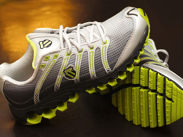 दौड़ने वाले जूते