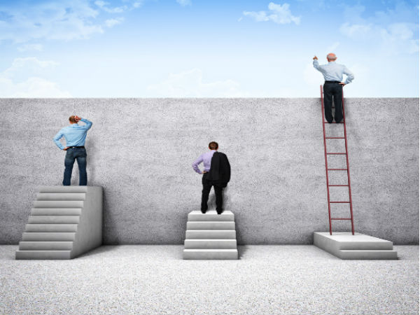 हमेशा समाधान के बारे में सोचिये हमेशा समाधान के बारे में सोचिये