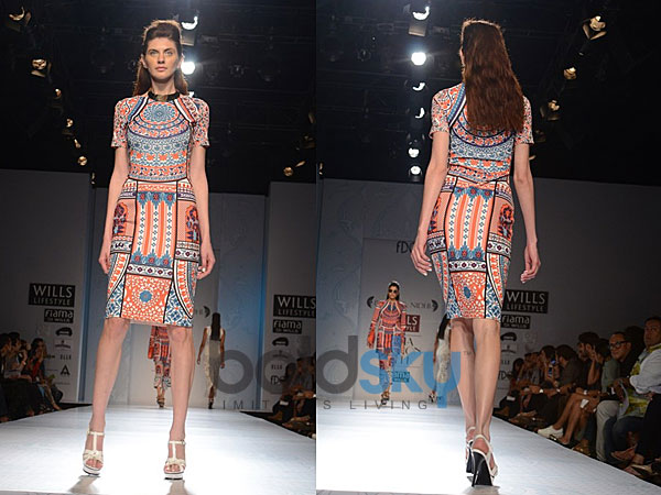 कलरफुल प्रिंट