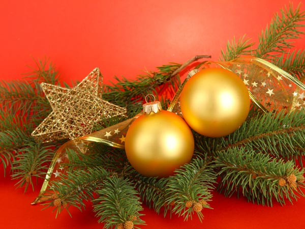 Traditional Ways to Decorate for Christmas