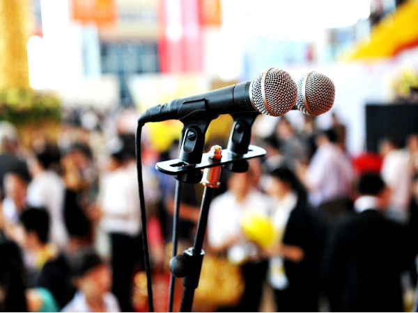 7 Tips to Overcome Your Fear of Public Speaking