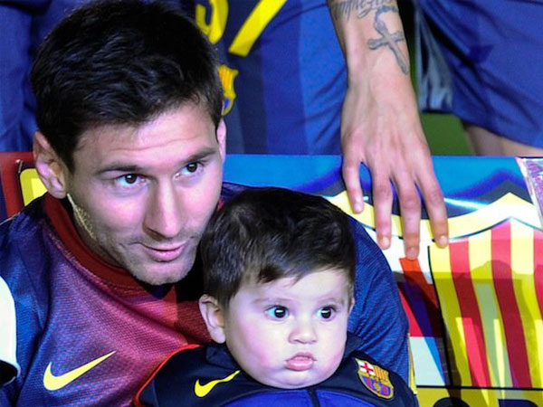  लियोनेल मेस्सी 