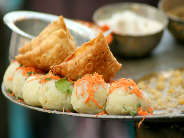 कचैडी और समोसाः 