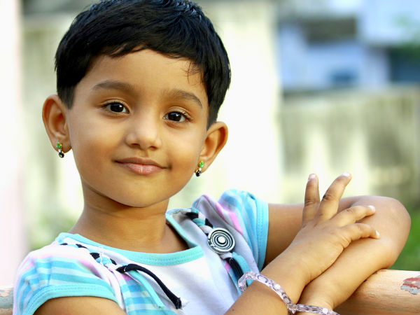 16. बच्चों का कान छेदन