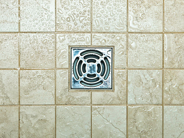 पानी ना फैलाएं 