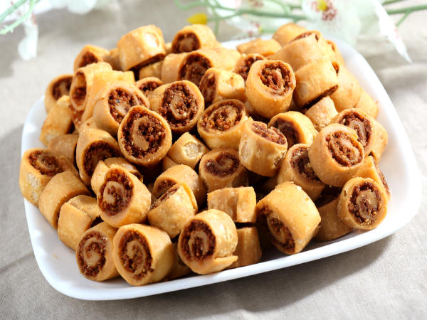 How to make Bhakarwadi