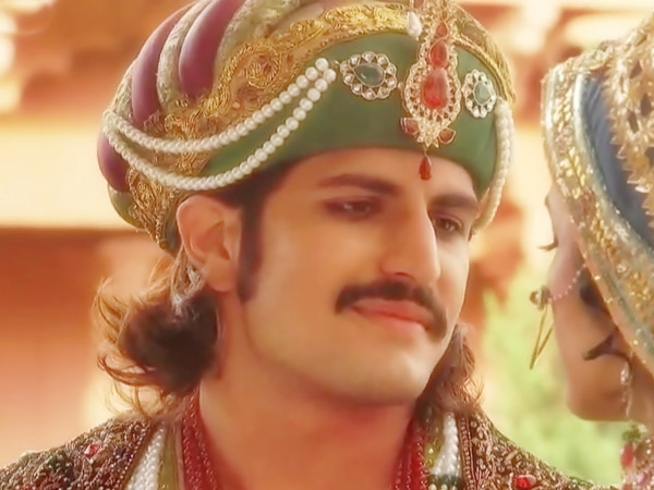 Reasons Why Your Wife Loves Watching 'Saas Bahu' Serials