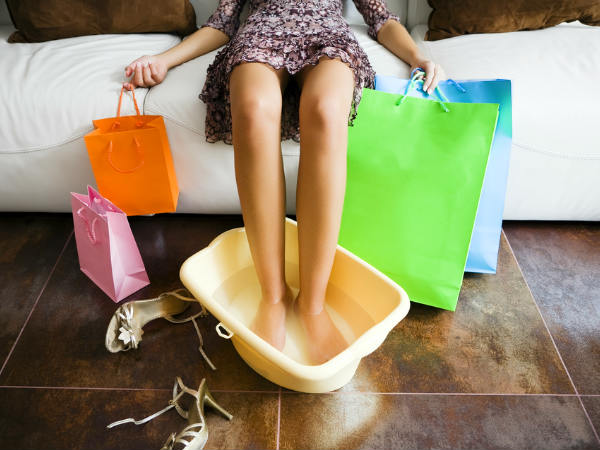  Top reasons and soothe tips for foot pain