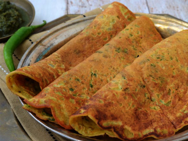 Mouthwatering Egg Besan Dosa For Breakfast