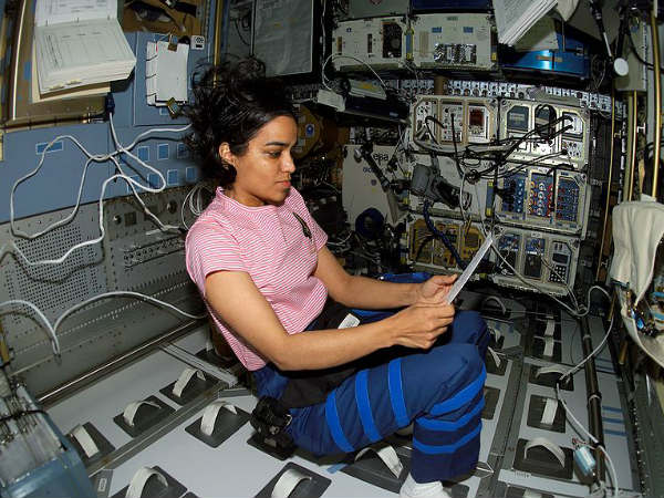  10. नासा एस्‍ट्रोनॉट कॉर्प: