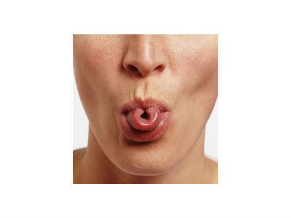 शीतली प्राणायाम