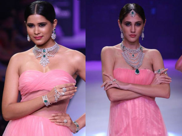 पार्टी के लिये खास 