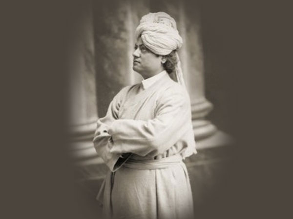 दूसरों से अलग सोचोगे तो उपहार उडेगा पर डरो नहीं 