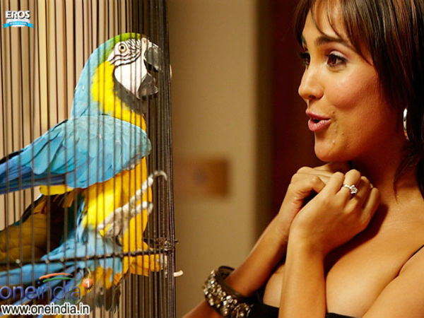 8. अपने आप से खुश: 