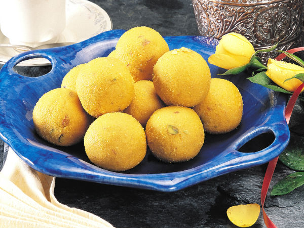 Moong Dal Laddoo Recipe in hindi Moong Dal Laddoo Recipe in hindi