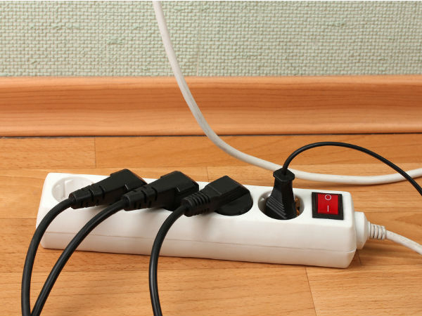 8 एक्स्टेंशन कॉर्ड: