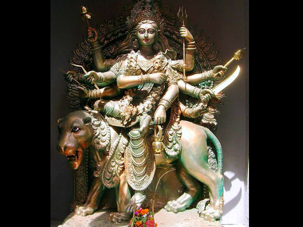 Worship Maa Chandraghanta on the third day of Navratri