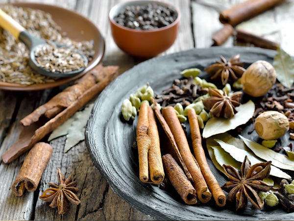 3. पंजाबी गरम मसाला 