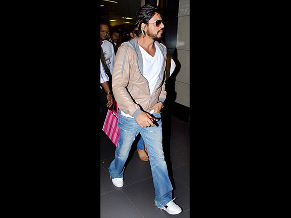  Get Shahrukh Khan's Airport Look 3
