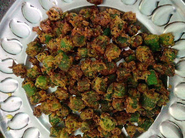 Bhindi Kurkuri Recipe in hindi 