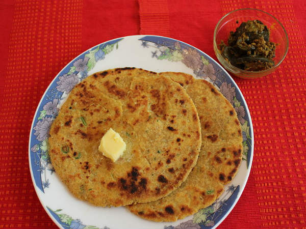 Besan ke Paranthe Besan ke Paranthe