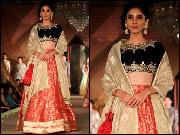 काले और औरेंज का कॉम्‍बो