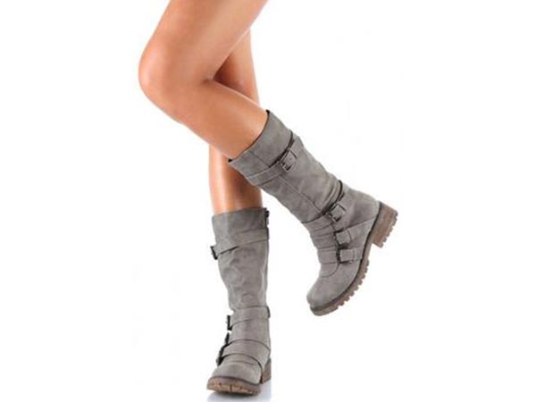 5. मिड-काफ बूट -