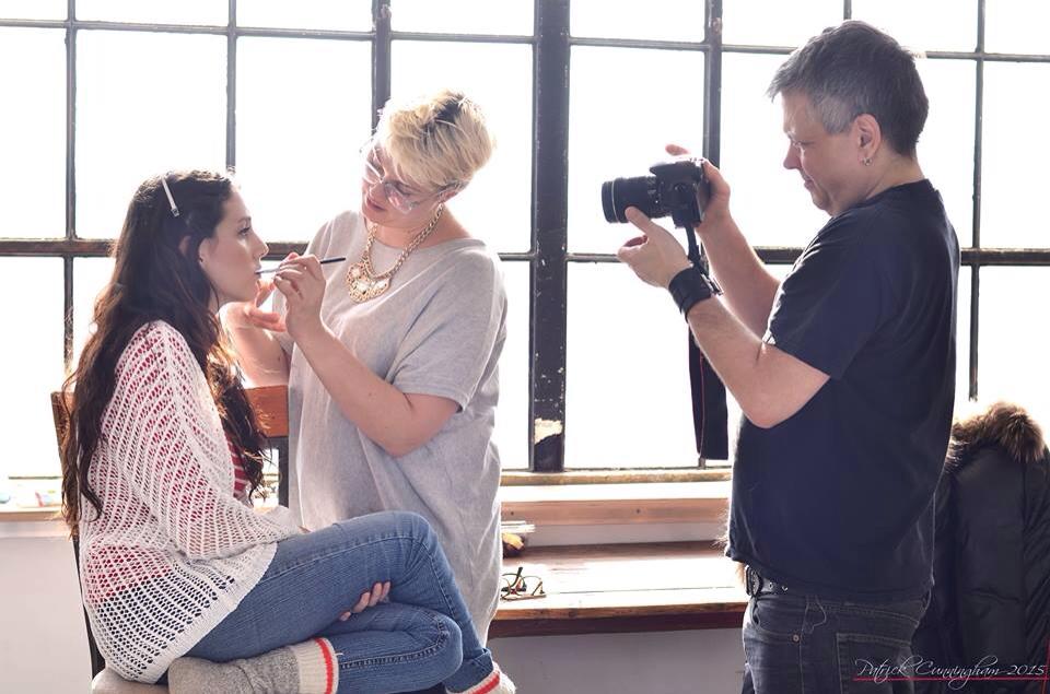 मॉडलिंग में है करियर 