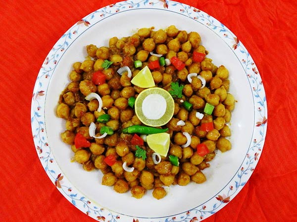 channa chat 