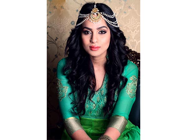 11. मांग टीका हेयर