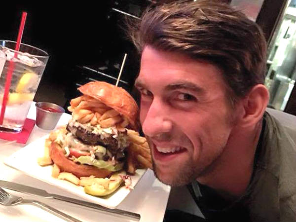 Michael Phelps eating Burger 