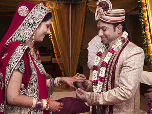  Ever Wondered Why You Wear Wedding Ring On The Four Finger 1 