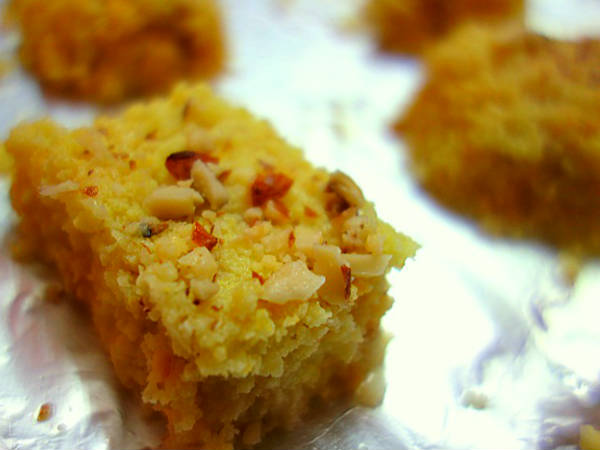 10. मिठाइयां 