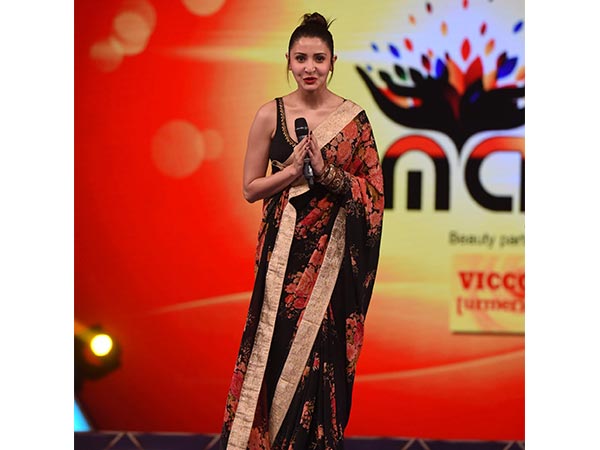  Anushka Sharma Slaying In Beautiful Sabyasachi Saree 3 
