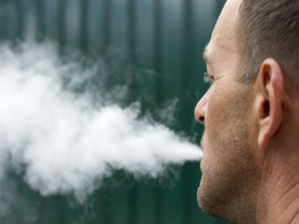 धूम्रपान करना 