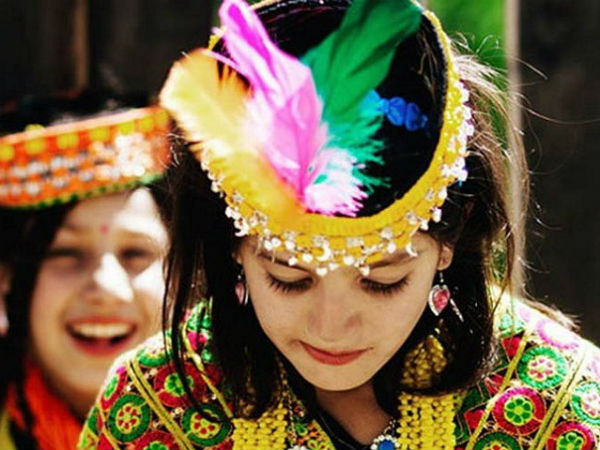 पाकिस्तान की खूबसूरत महिलाएं