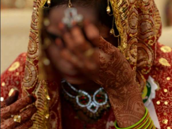 समलैंगिक विवाह एक आपराधिक कृत्य