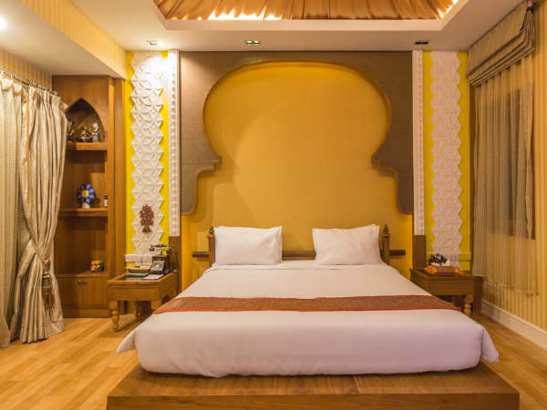 मां का कमरा सजाएं मां का कमरा सजाएं