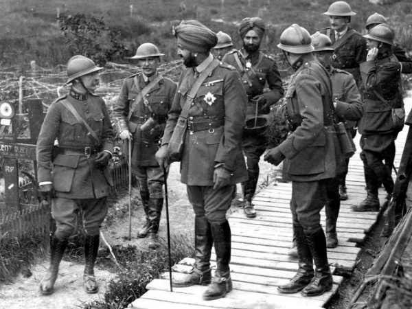 पटियाला पैग पीकर हार गई आयरिश टीम पटियाला पैग पीकर हार गई आयरिश टीम