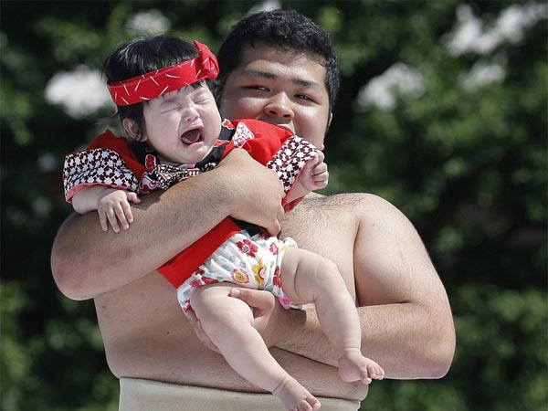 जो सबसे पहले रोएगां वो विजेता बनेगा 